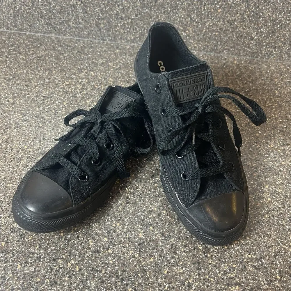Converse All Star Kids Youth Sz 2 All Black Canvas Sneaker Lace Up Low Top Shoes